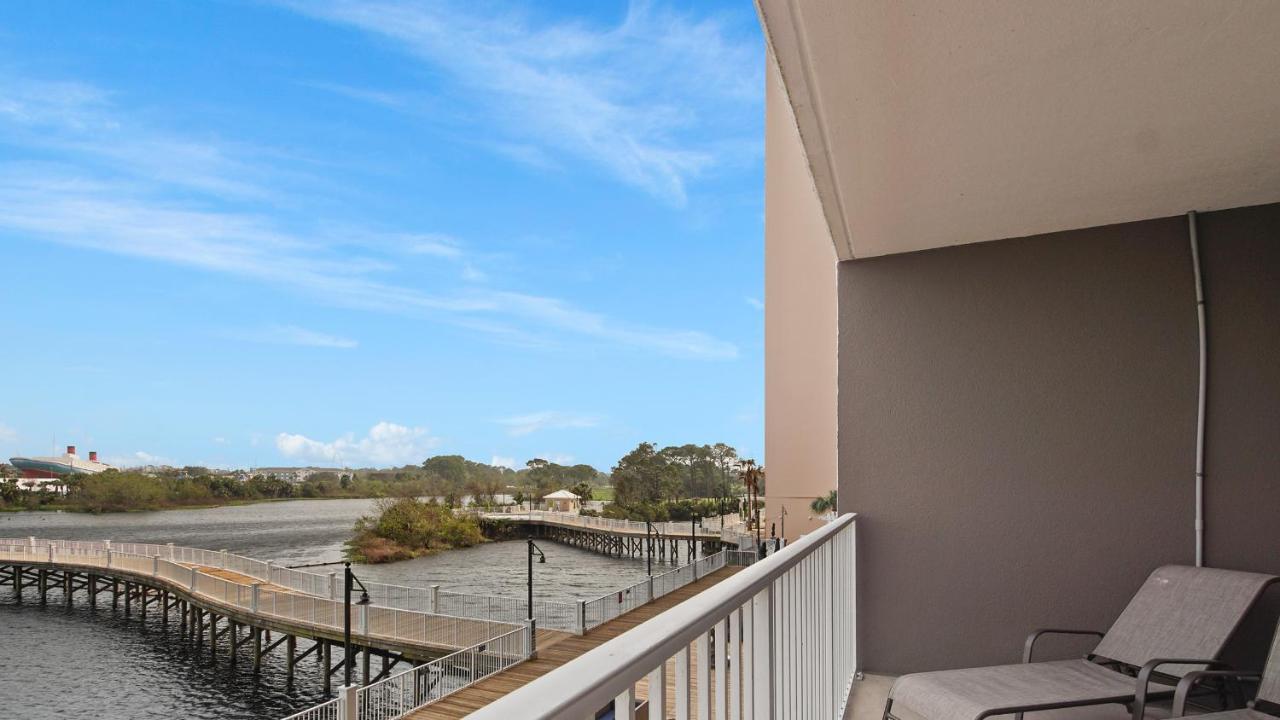 Laketown Wharf #113 By Nautical Holiday home *