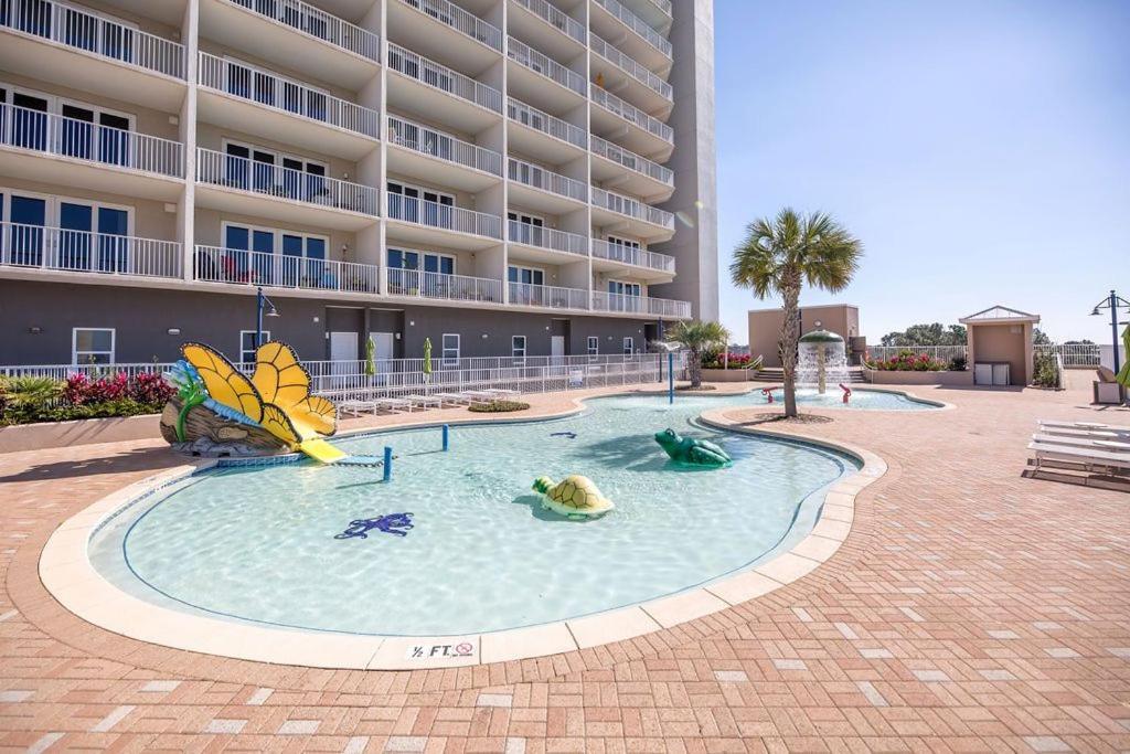 Laketown Wharf #113 By Nautical